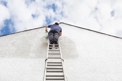 Peinture extérieure à Coarraze — façades et ravalement